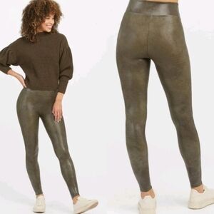 Spanx Faux Leather Shine Croc Leggings